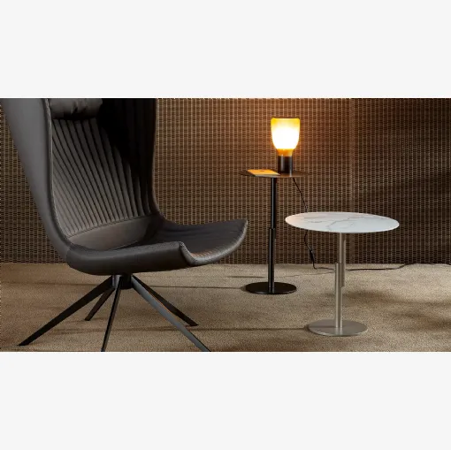 Tavolino rotondo Innesti con top in ceramica e base in metallo di Bonaldo
