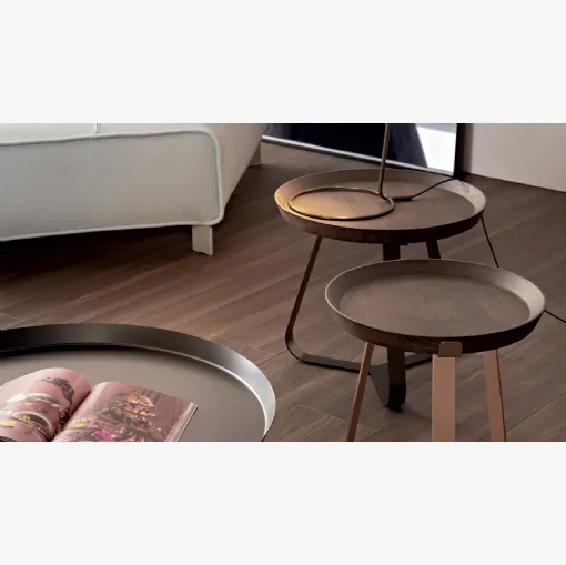 Tavolino Frinfri in legno con base in metallo di Bonaldo