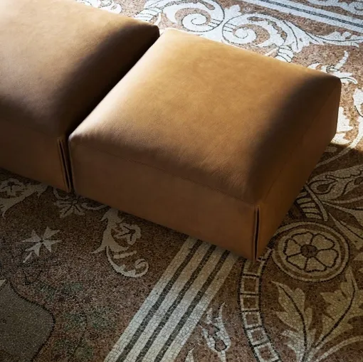 Pouf Le Mura Ottoman di Tacchini