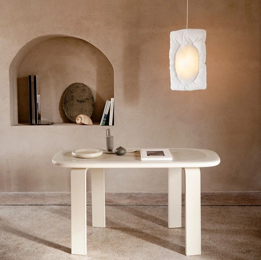 Scrittoio Orbit Desk in laccato e pelle di Tacchini