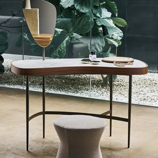 Scrittoio Venus con top in ceramica e legno e struttura in metallo di Bonaldo