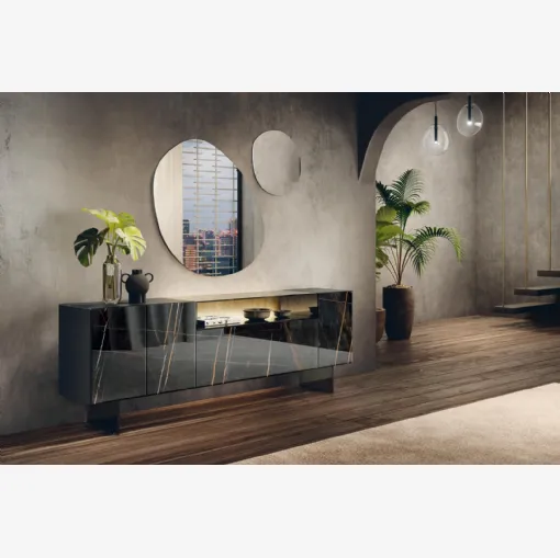 Specchio Pleasure dalla forma asimmetrica di Lago