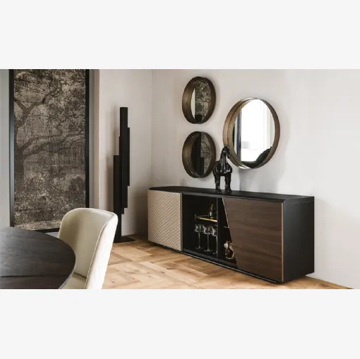 Specchio da parete in cristallo specchiato con cornice in acciaio verniciato goffrato Wish di Cattelan Italia