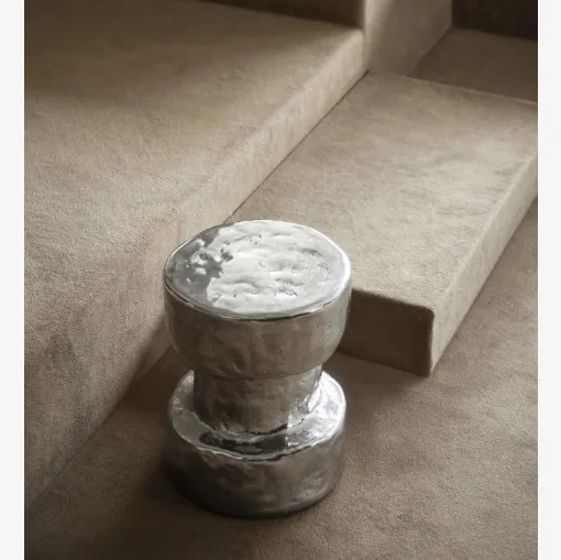 Tavolino in alluminio Torso di Tacchini