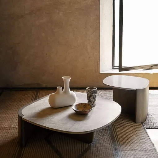 Tavolino Trampolino in marmo e frassino di Tacchini