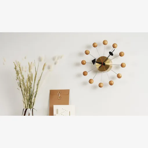 Orologio Wall Clocks Ball di Vitra
