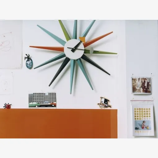 Orologio in legno Wall Clocks di Vitra