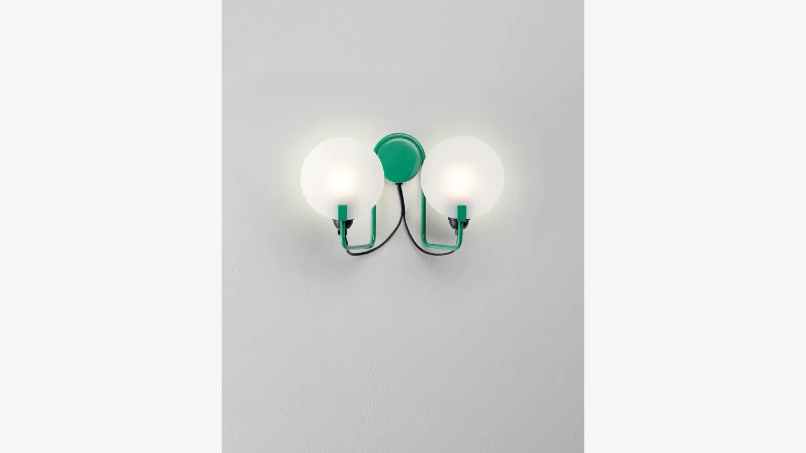Lampada da parete Bugia di Stilnovo