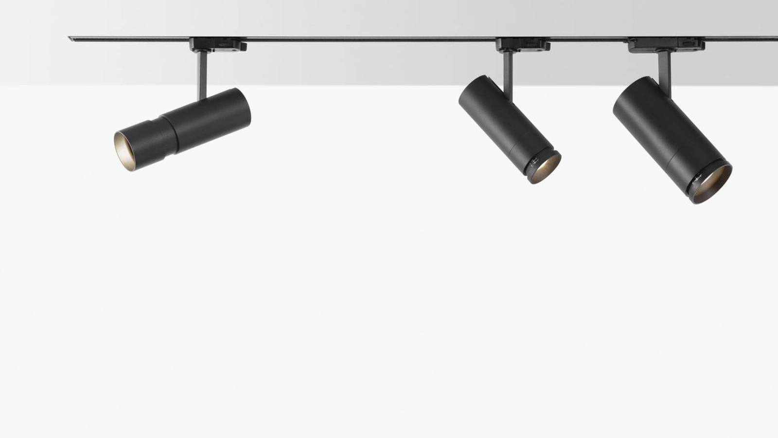 Lampada a soffitto Capri di ILTI luce