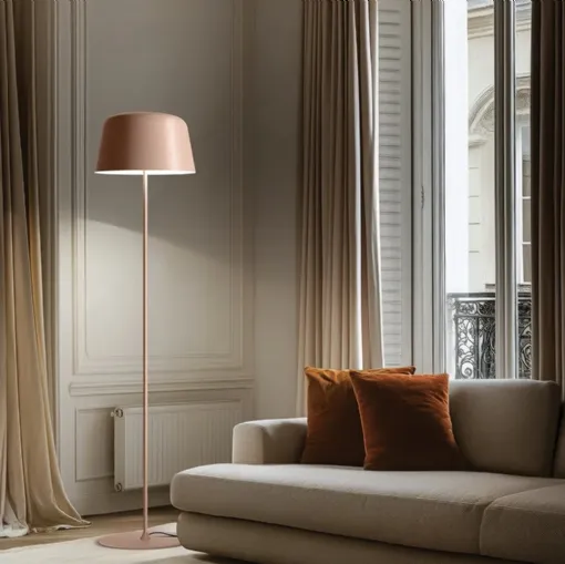 Lampada da terra Delfi di Linea Light