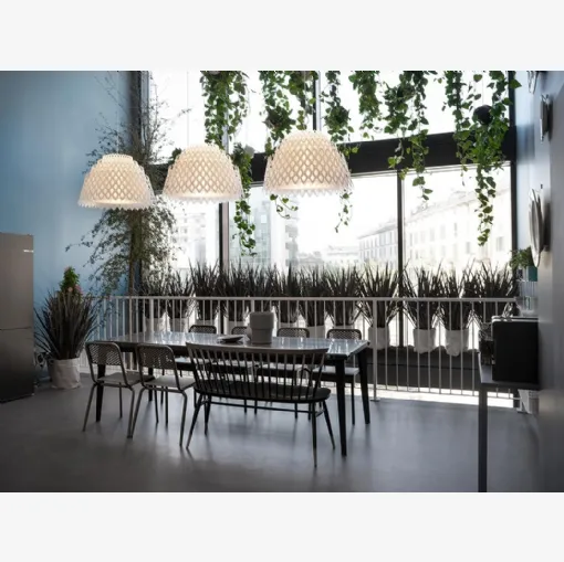 Lampada moderna con trama geometrica Half Charlotte Suspension di Slamp