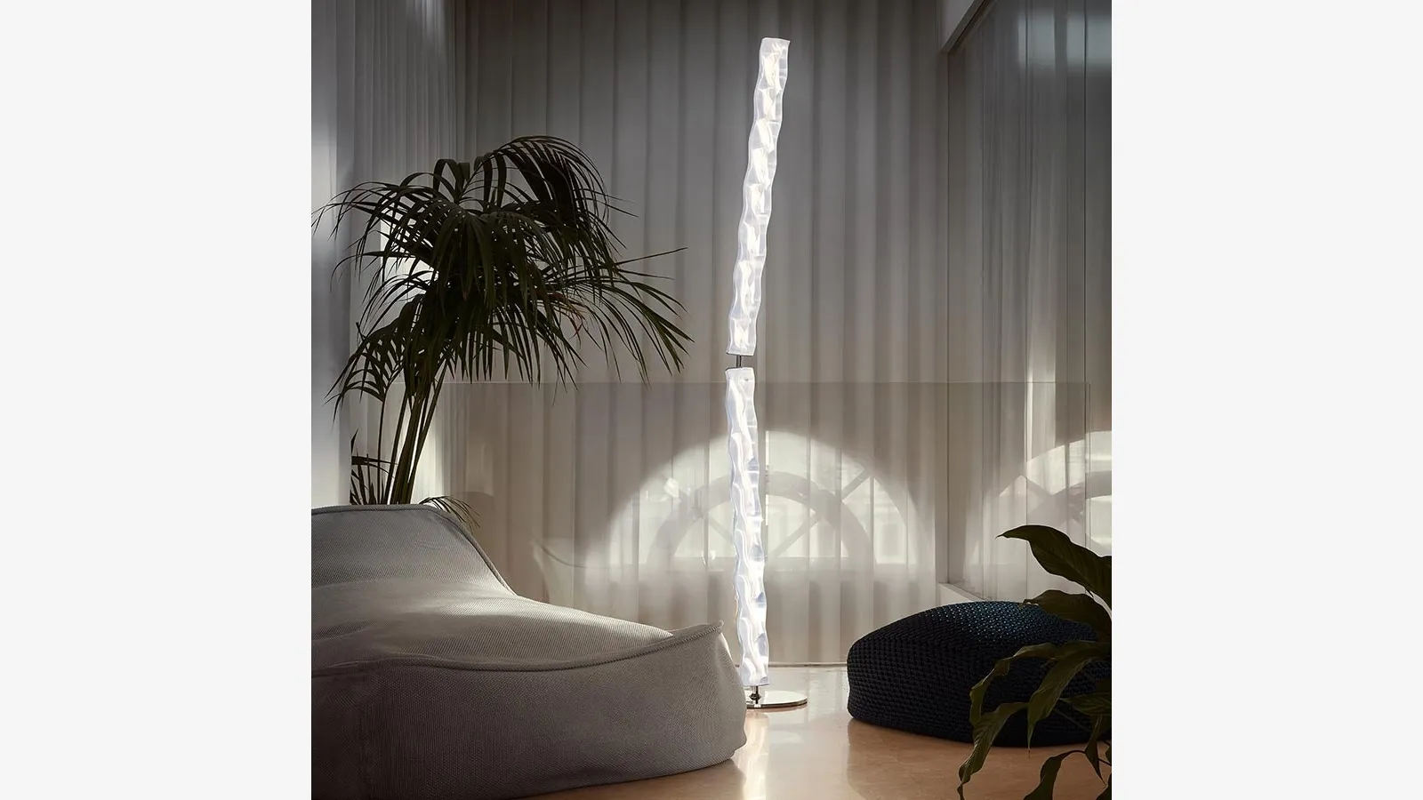 Lampada Hugo Floor di Slamp