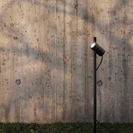 Lampada da esterni Lux Spike di ILTI luce