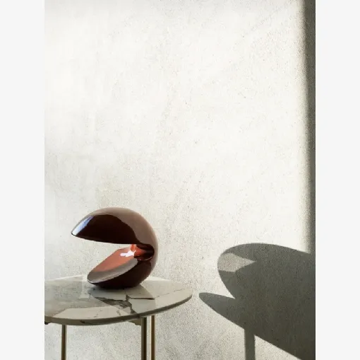 Lampada da tavolo Miss Pack di Tacchini
