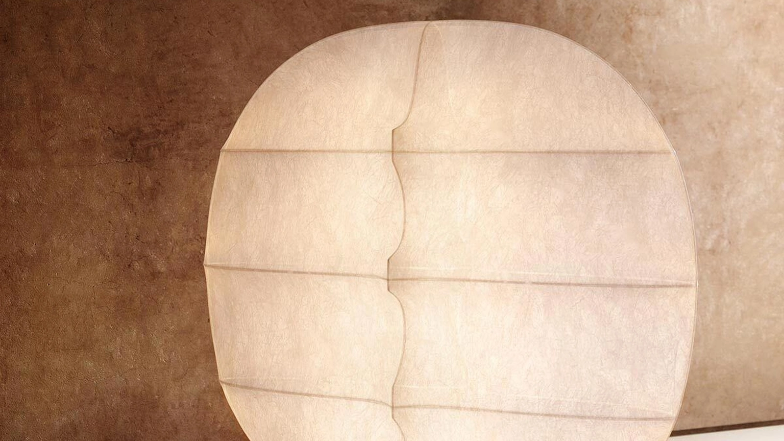 Lampada da terra in vetroresina Gunta di Tacchini