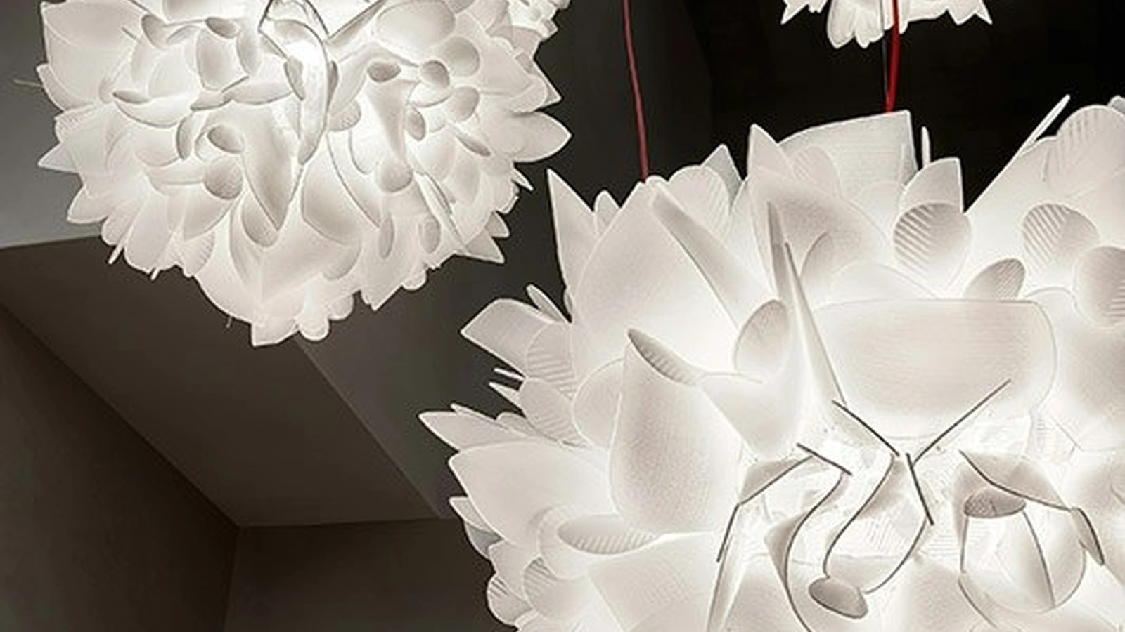 Lampada Veli Foliage Suspension di Slamp