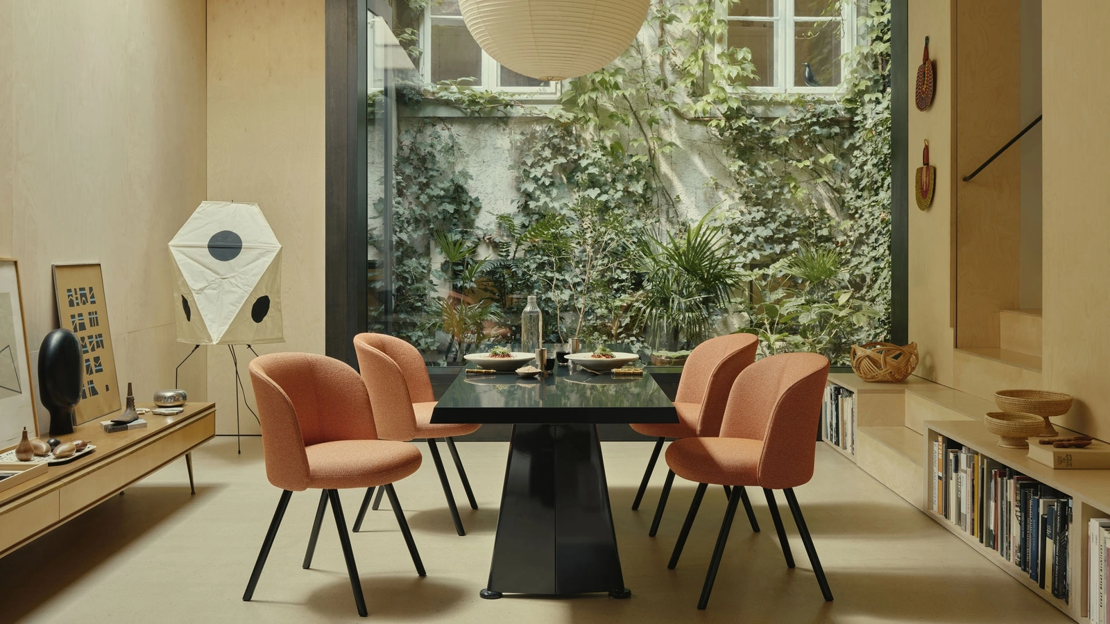 Lampada da terra Akari UF3-Q di Vitra