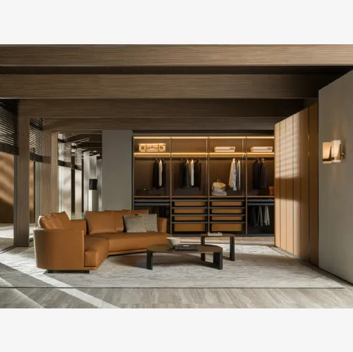 Cabina Armadio Gliss Master con rivestimento in ecopelle di Molteni & C