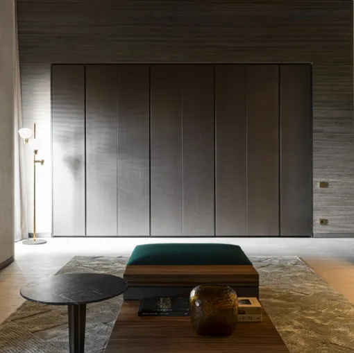 Armadio in melaminico effetto metallo con ante battenti Gliss Master-Find me di Molteni & C