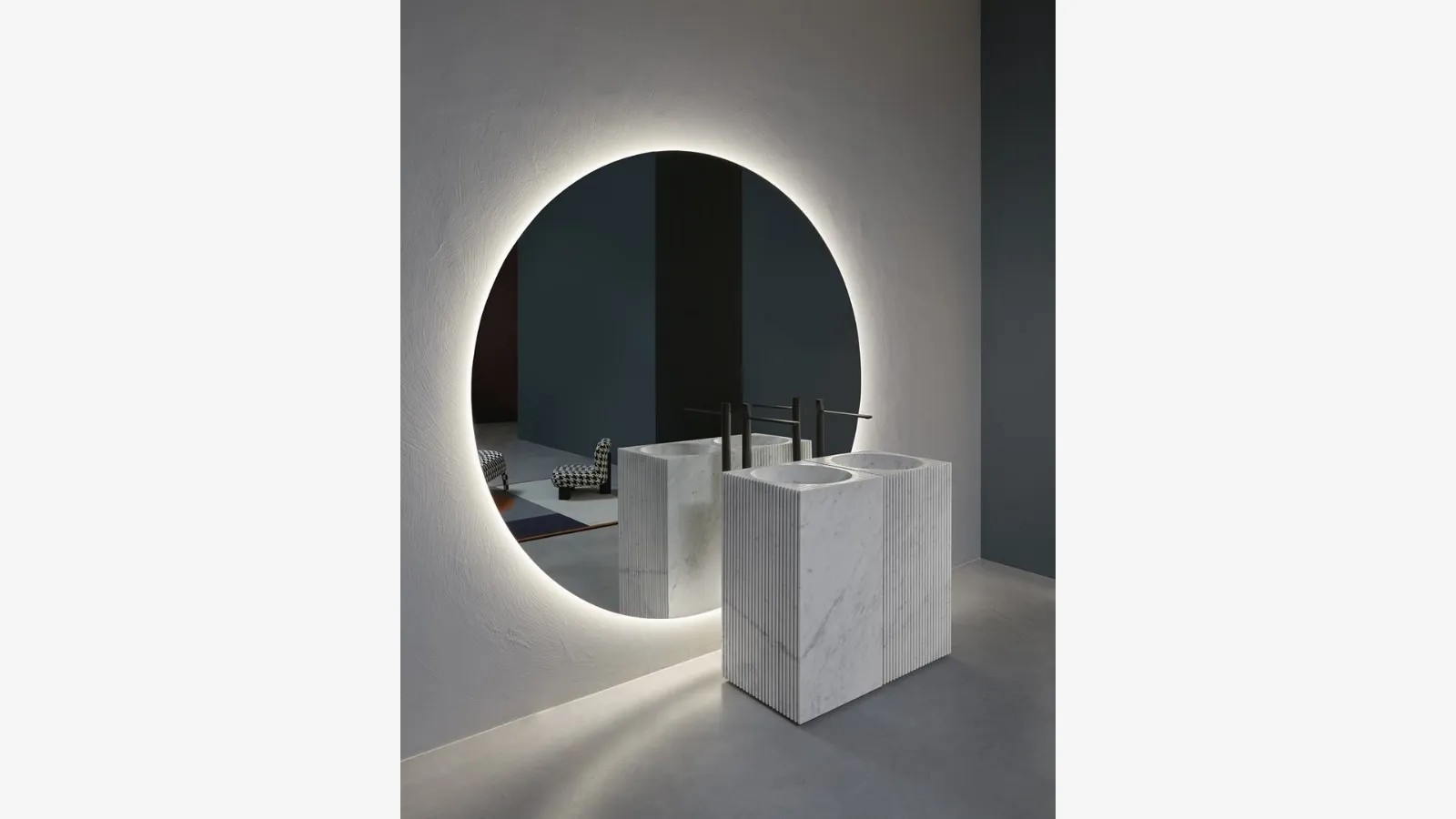 Lavabo in marmo di design Controverso di Antoniolupi
