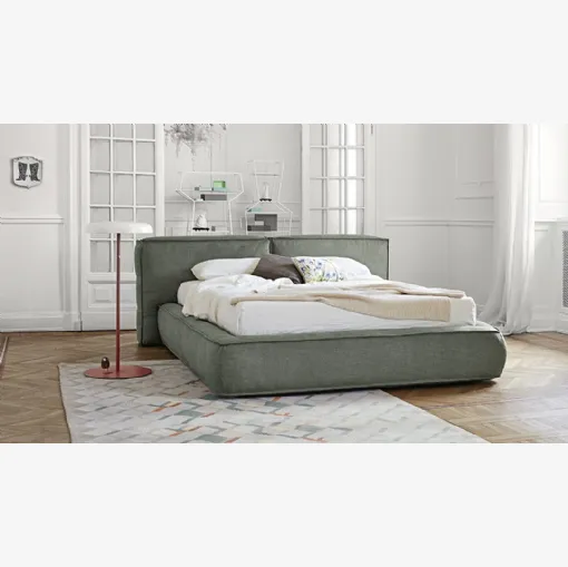 Letto in tessuto Fluff di Bonaldo