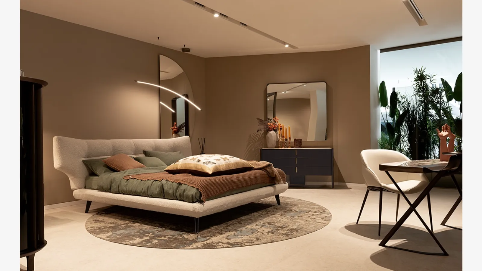 Letto in tessuto imbottito Thomas di Cattelan Italia