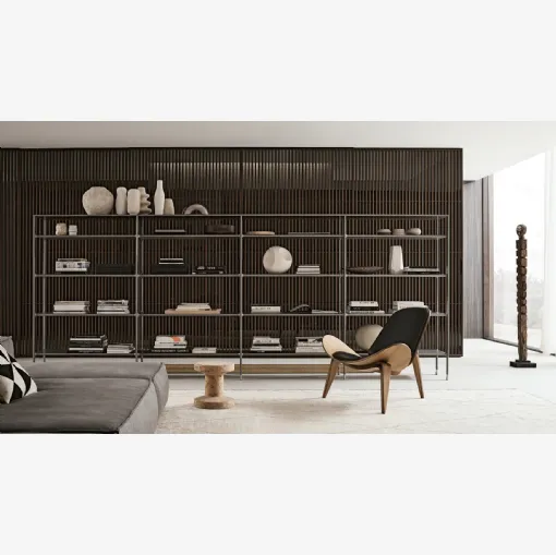 Libreria divisoria in alluminio finitura Piombo Wind di Rimadesio