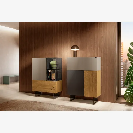 Madia Alta 36e8 Glass 1351 in vetro laccato opaco e fumé e legno di Lago