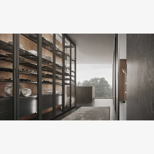 Parete Attrezzata Cover con ante in vetro trasparente e interno in melaminico effetto legno di Rimadesio