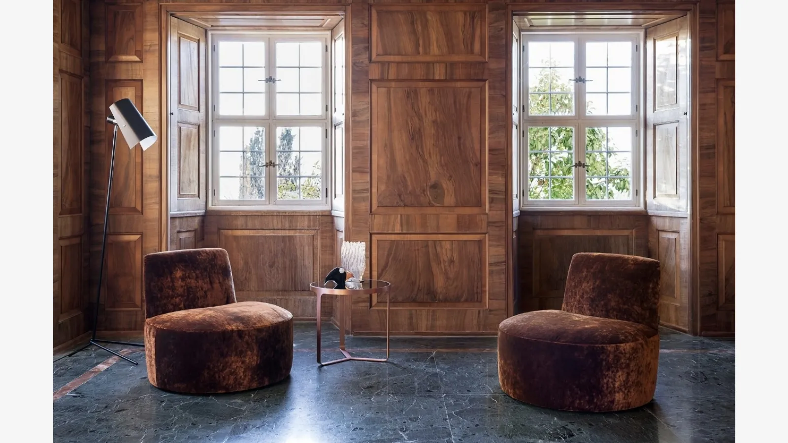 Poltroncina in tessuto Baobab di Tacchini