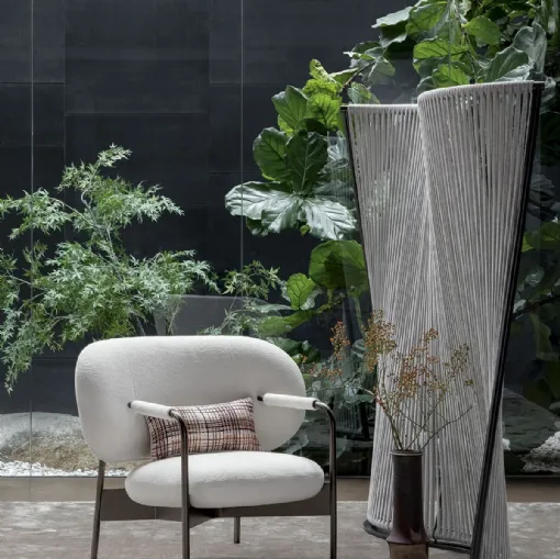 Poltroncina Cross lounge chair di Bonaldo