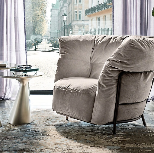 Poltroncina in tessuto Margaret di Cattelan Italia