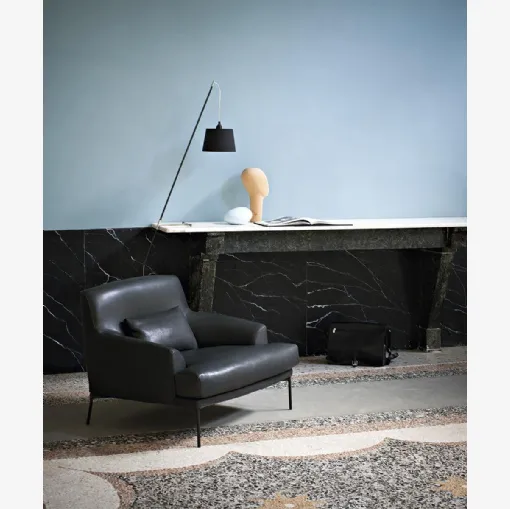 Poltrona in pelle Montevideo di Tacchini