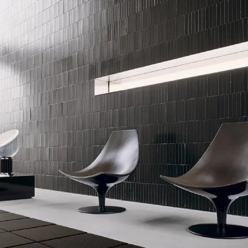 Poltrona in poliuretano Moon di Tacchini