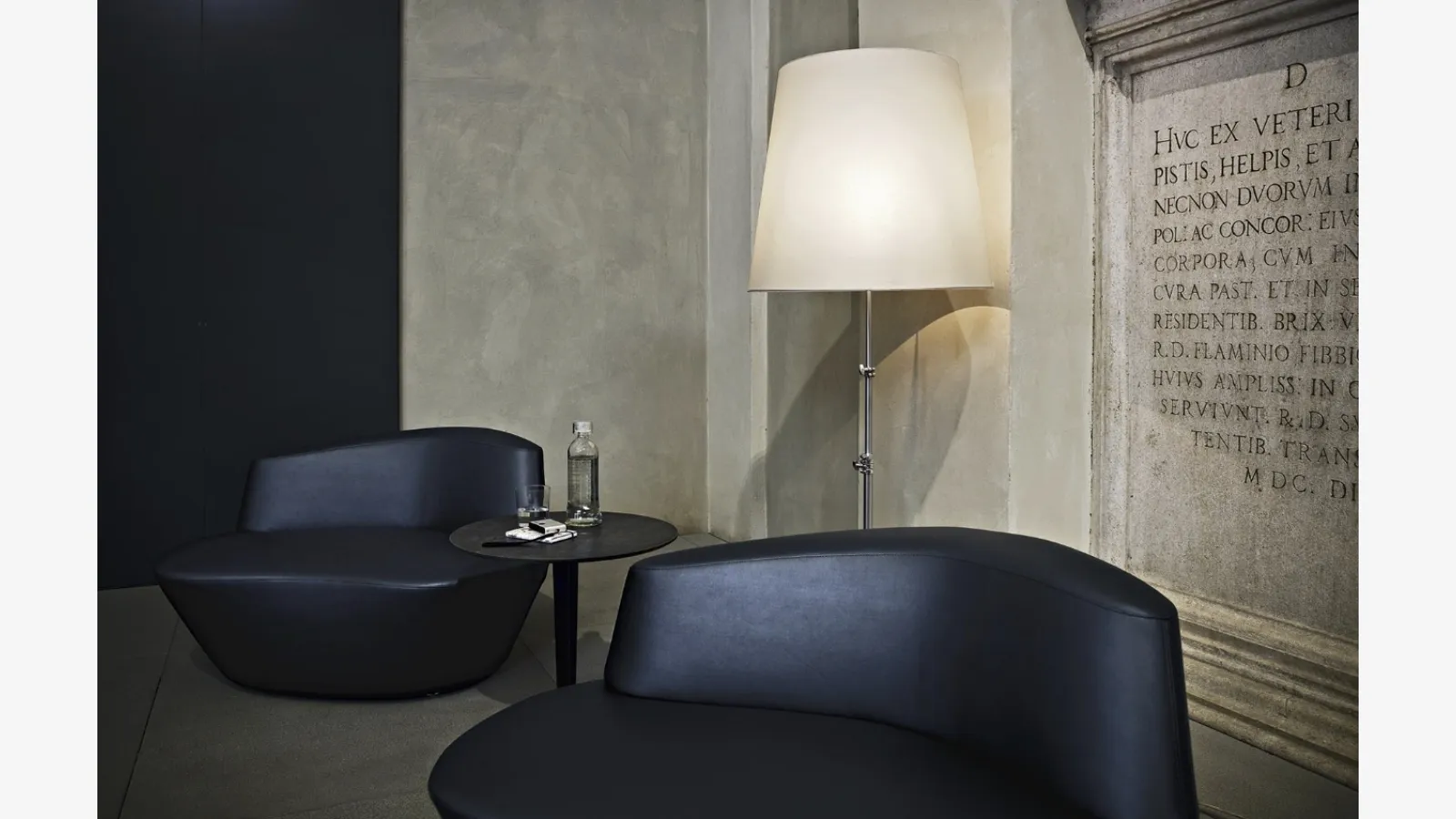 Poltrona in pelle Polar di Tacchini