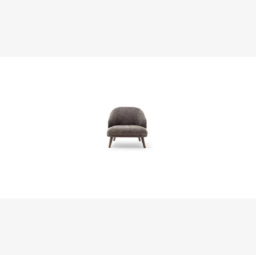 Poltroncina in tessuto con struttura in legno massello St Tropez di Ditre Italia