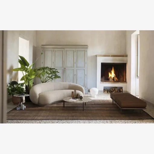 Divano linere Julep di Tacchini