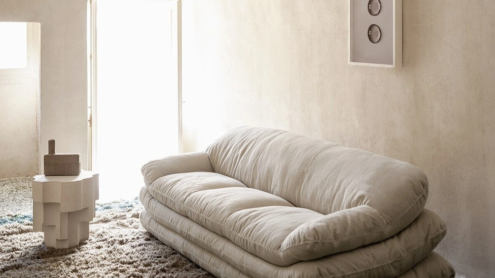 Divano lineare Solar Sofa di Tacchini