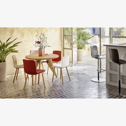 Sgabello Hal Re Bar Stool di Vitra