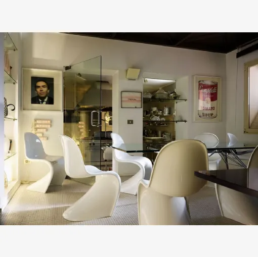 Sedia Panton Chair Classic in poliuretano finitura lucida di Vitra