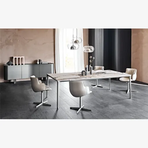 Tavolo con piano in ceramica effetto marmo Boulevard Keramik di Cattelan Italia