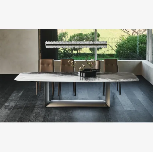 Tavolo con base in acciaio e piano in cristallo con stampa Dragon Crystalart di Cattelan Italia