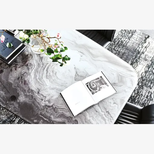 Tavolo con base in metallo e top in cristallo decorato con stampa artistica Eliot Crystalart di Cattelan Italia