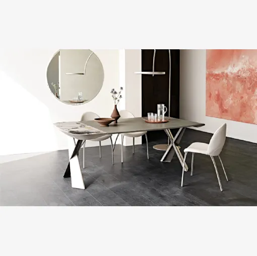 Consolle allungabile con piano in ceramica e base in metallo Terminal Keramik Drive di Cattelan Italia
