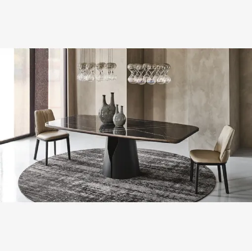 Tavolo in ceramica con base rotonda in acciaio Giano Keramic Premium di Cattelan Italia