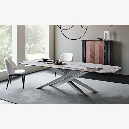 Tavolo Lancer con piano in ceramica effetto marmo Keramik di Cattelan Italia