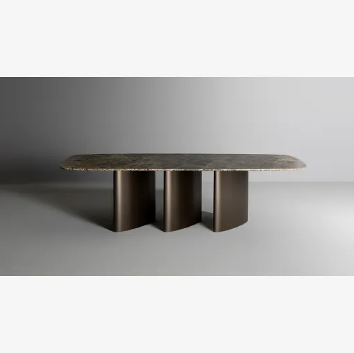 Tavolo Louver con top in marmo di Bonaldo