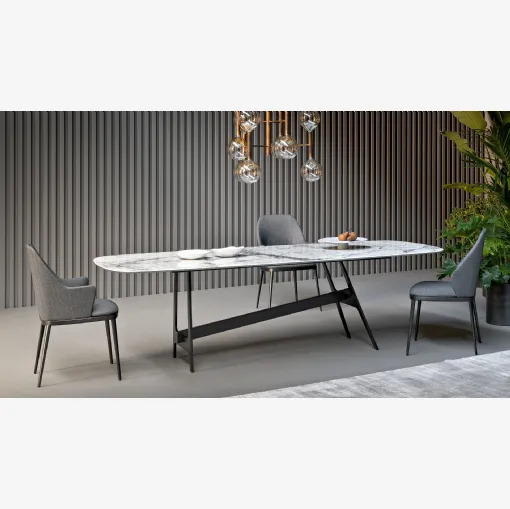 Tavolo Slot in ceramica con base in metallo di Bonaldo