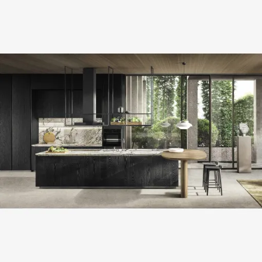 Cucina Design con isola Intersection in Rovere Nero con top in marmo di Molteni & C