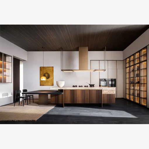 Cucina Design con isola Ratio in Eucalipto con top in marmo Travertino di Molteni & C